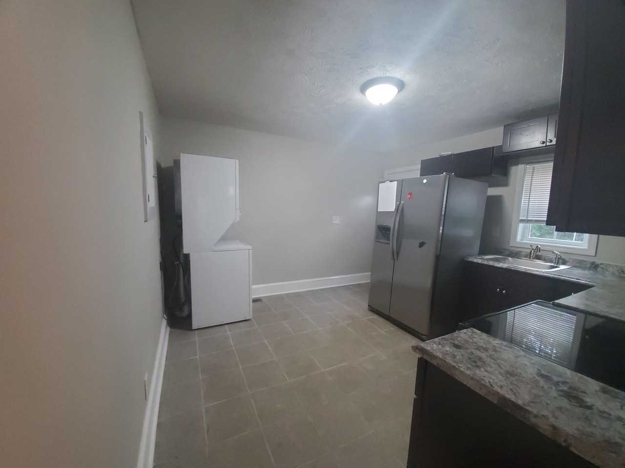 202 Brainerd Ave - Photo 7 of 19