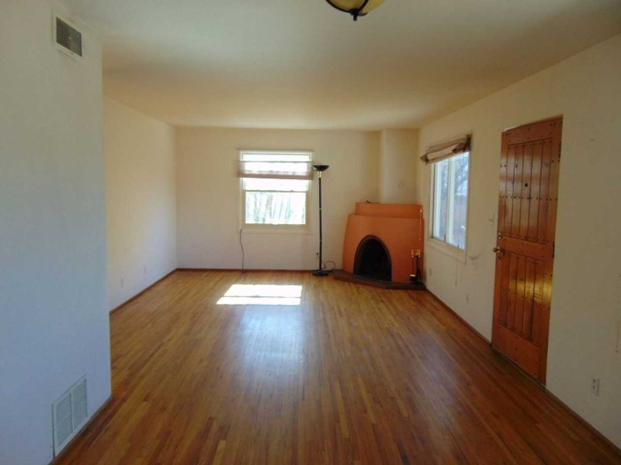 123 Sombrio Dr - Photo 2 of 19