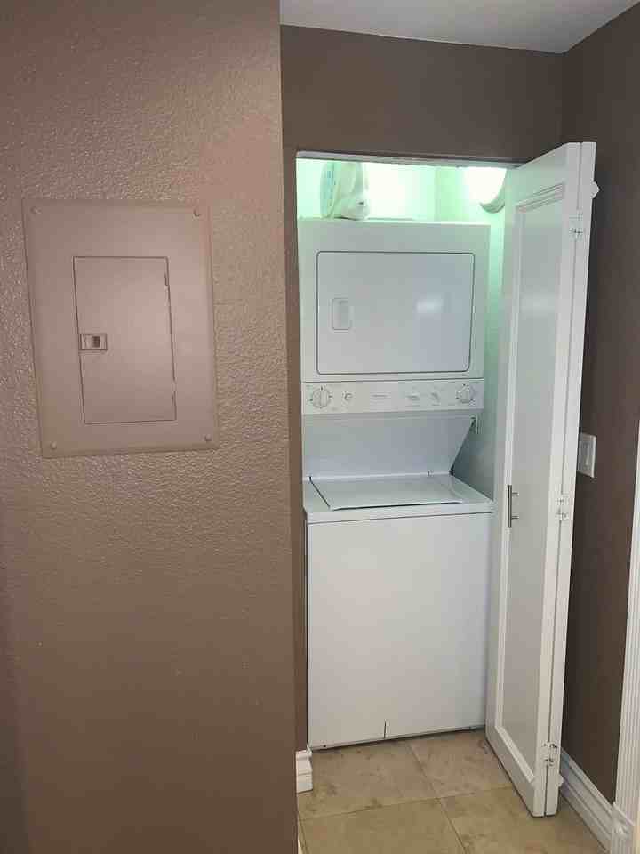 220 E Flamingo Rd #129 - Photo 6 of 18