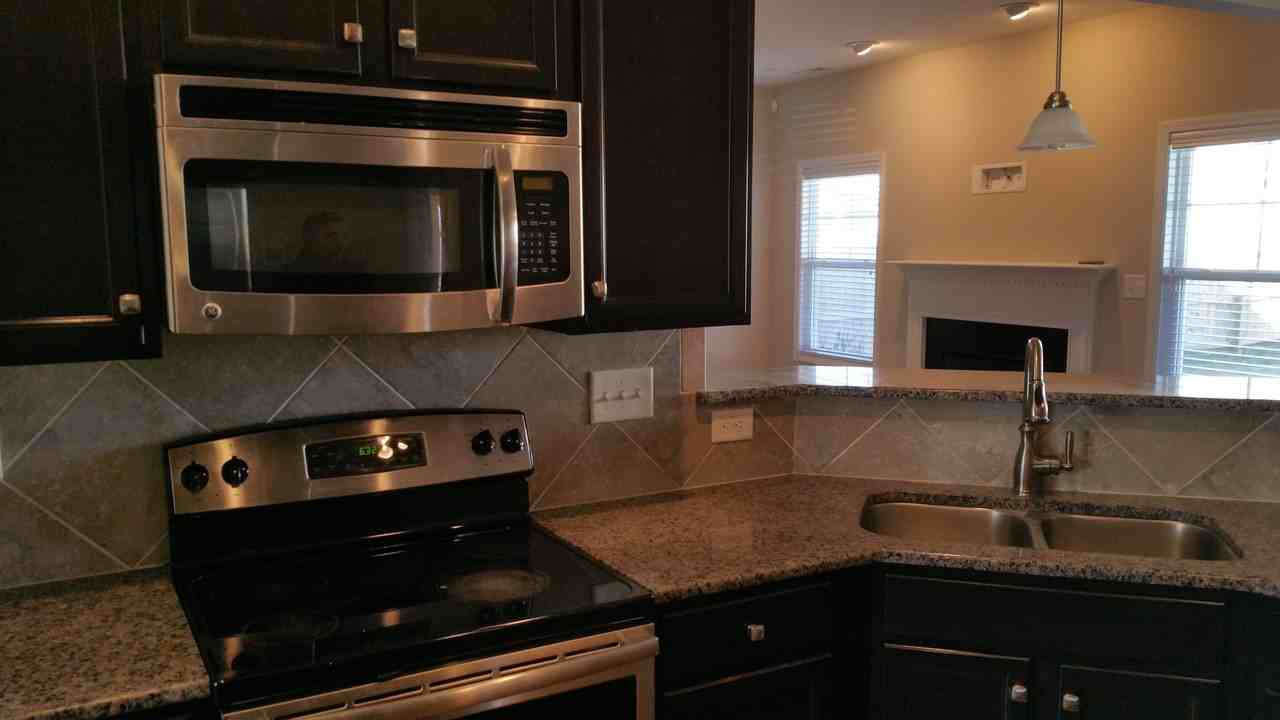 214 Wind Swept St - Photo 6 of 14