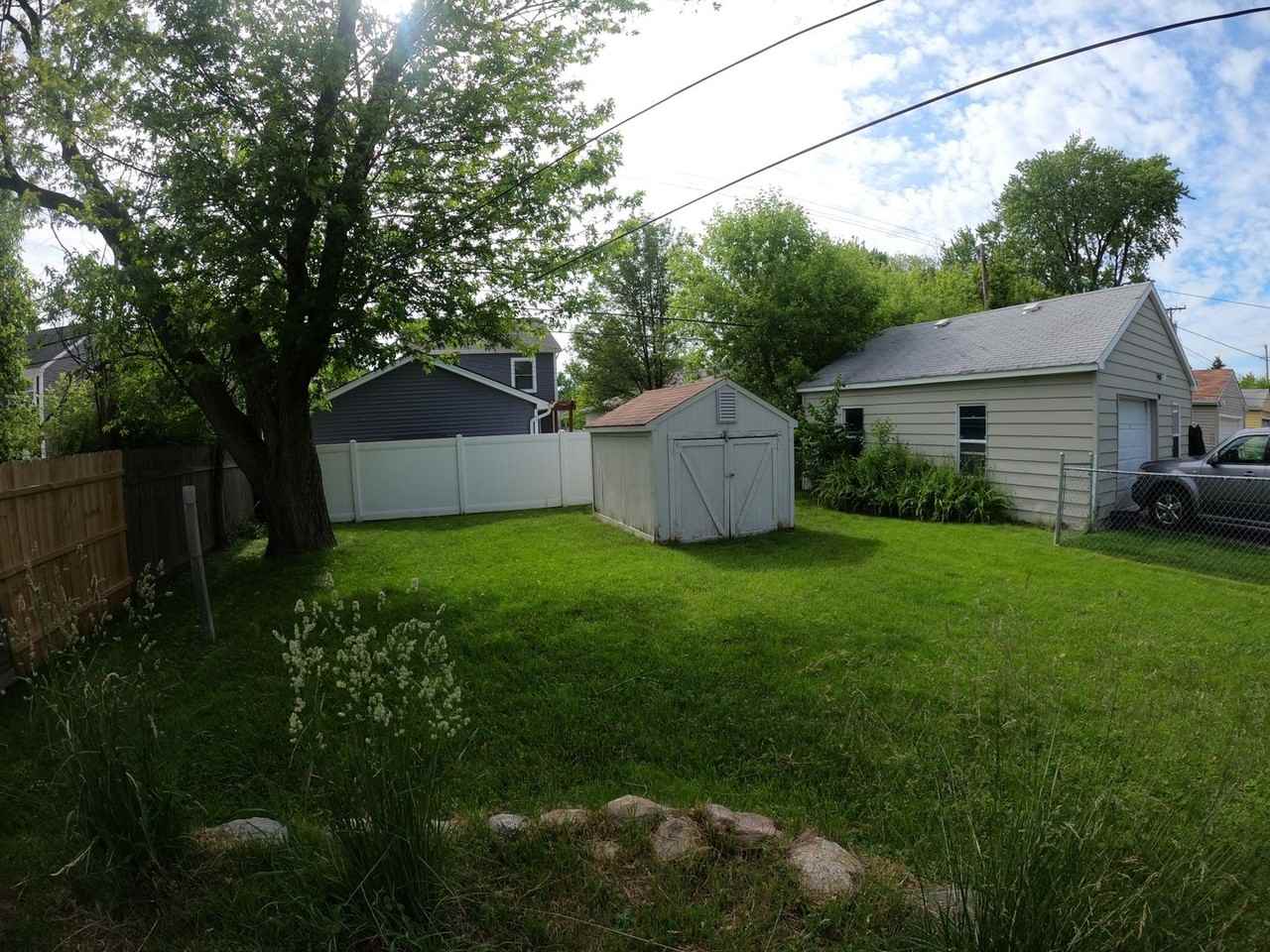 3599 Royal Ave - Photo 2 of 12