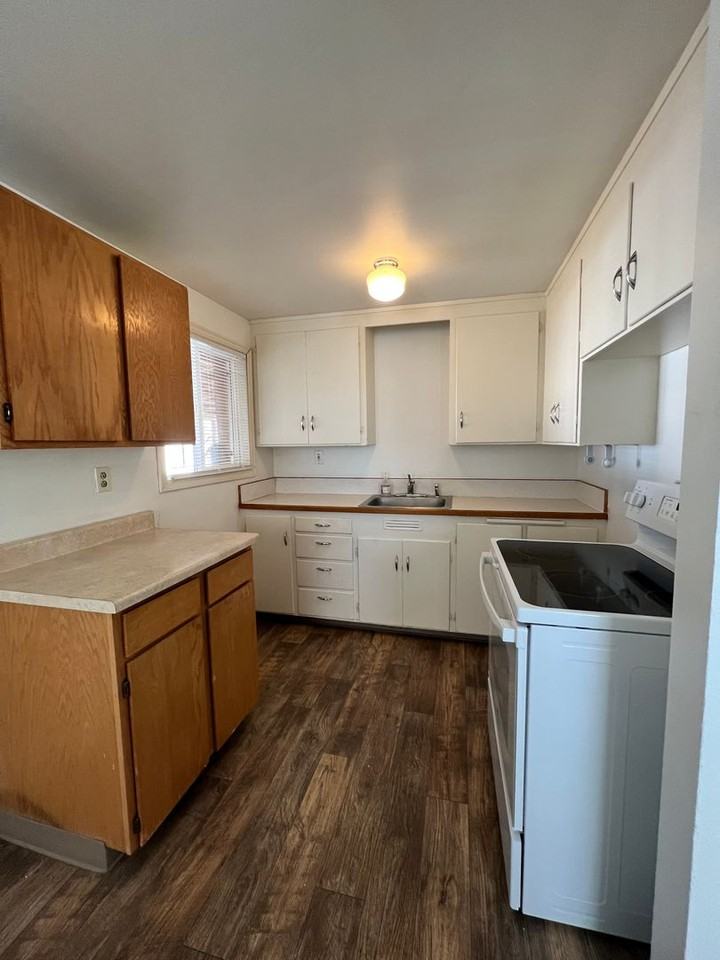 228 W Northshore Dr - Photo 6 of 9