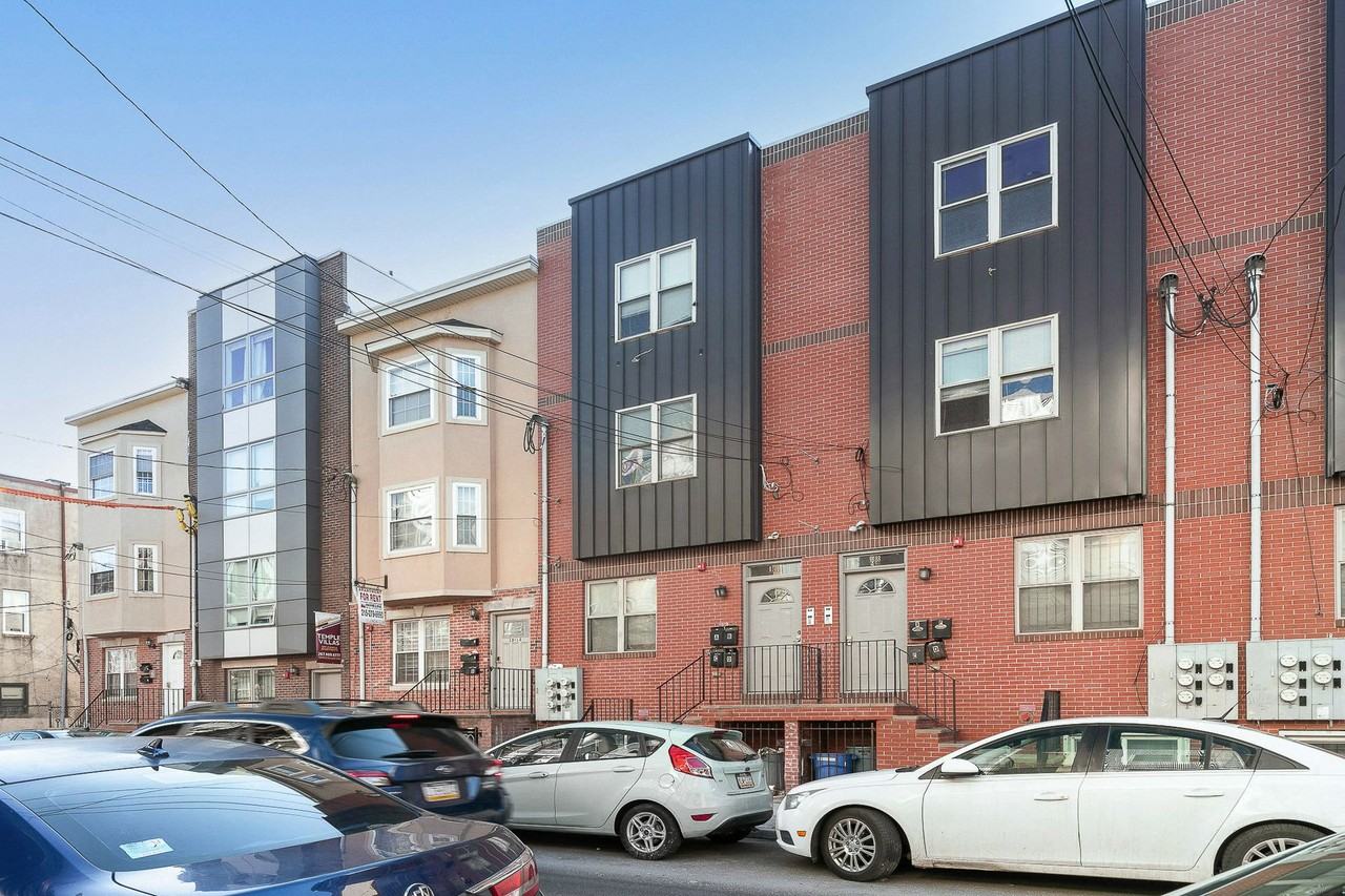 1816 N 17th St - Photo 3 of 25