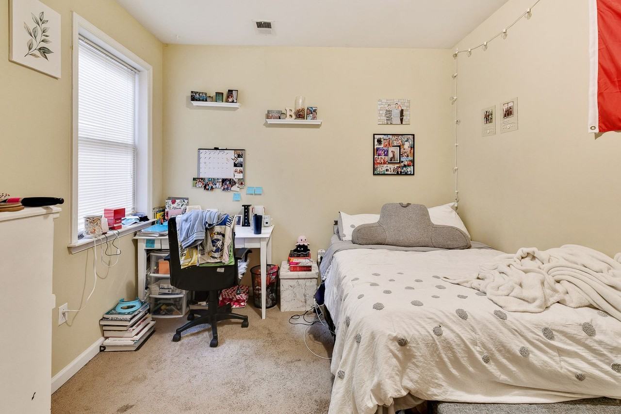 1816 N 17th St - Photo 5 of 25