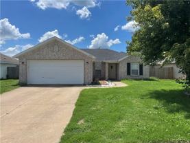 6105 Sw Meadow Well Ave - Photo 1 of 1