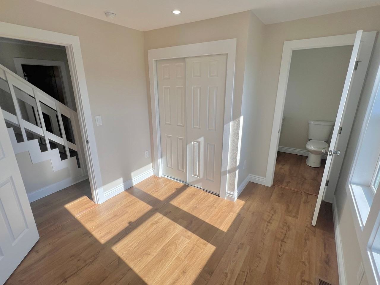 1515 Stony Point Rd - Photo 6 of 23