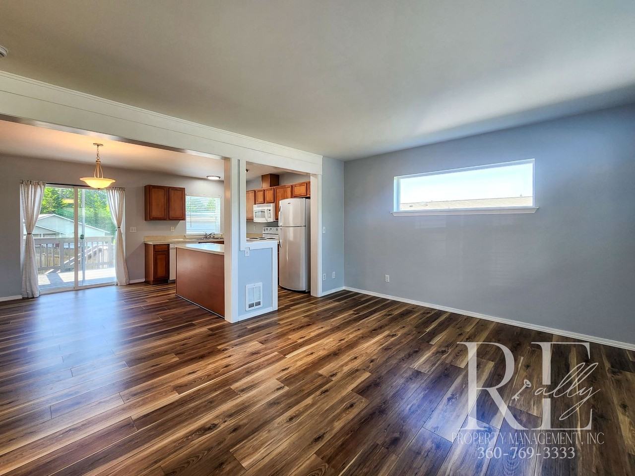 131 Ne Max William Loop - Photo 3 of 29