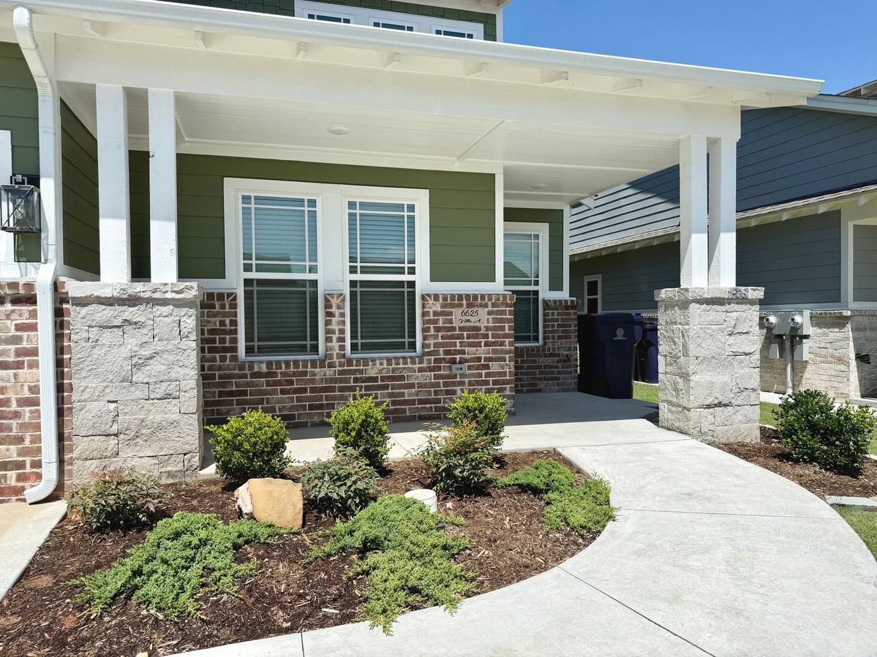 6625 Bentwood Villas Dr #A - Photo 2 of 16