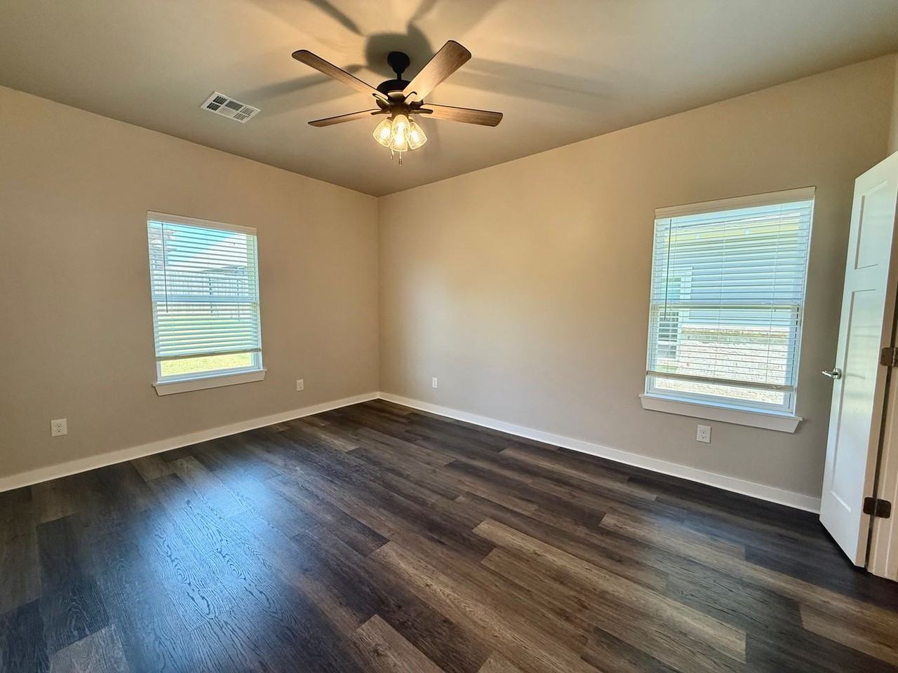 6625 Bentwood Villas Dr #A - Photo 7 of 16