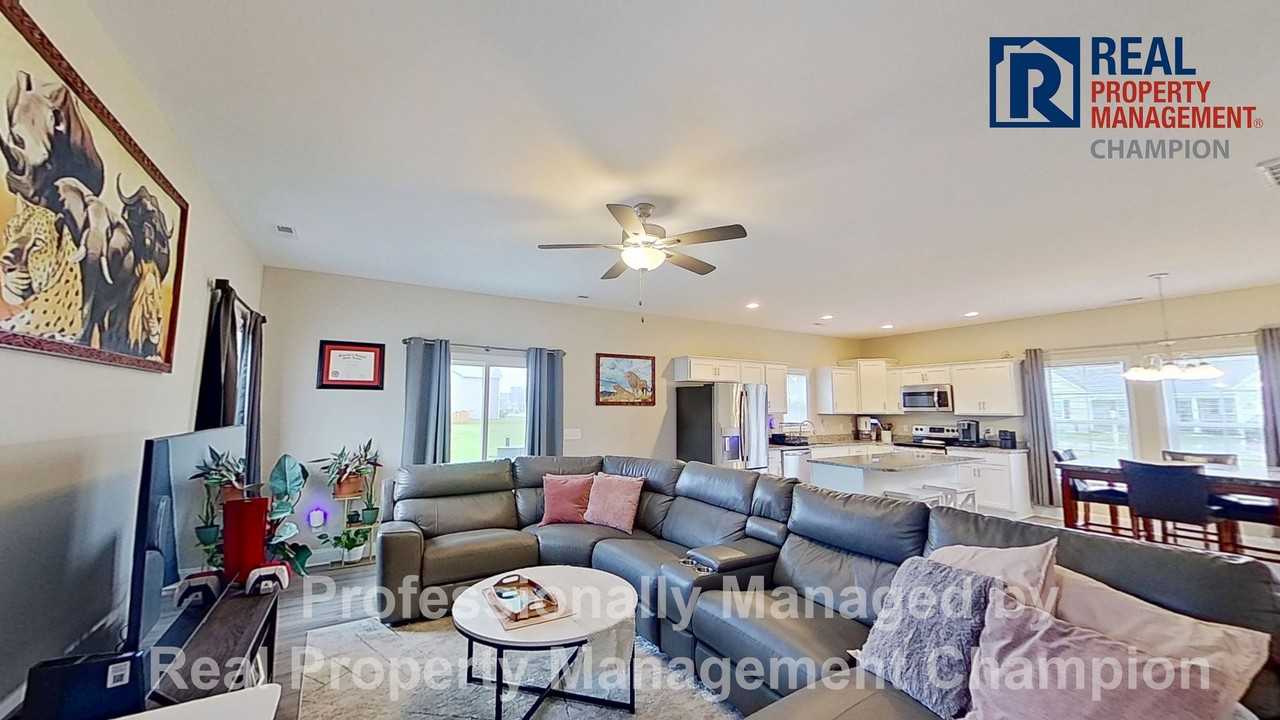 551 Misty Pond Dr - Photo 6 of 31