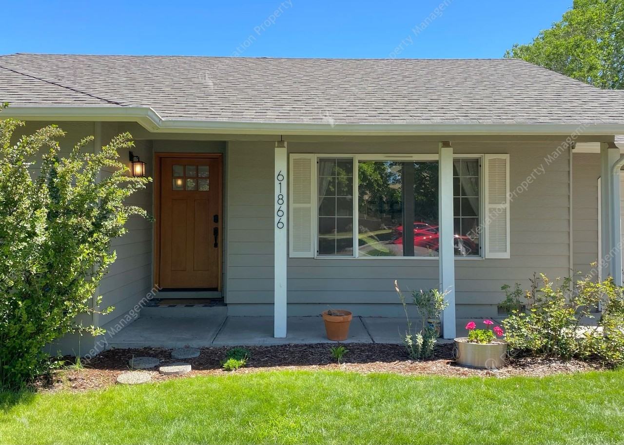 61866 Avonlea Cir - Photo 2 of 26