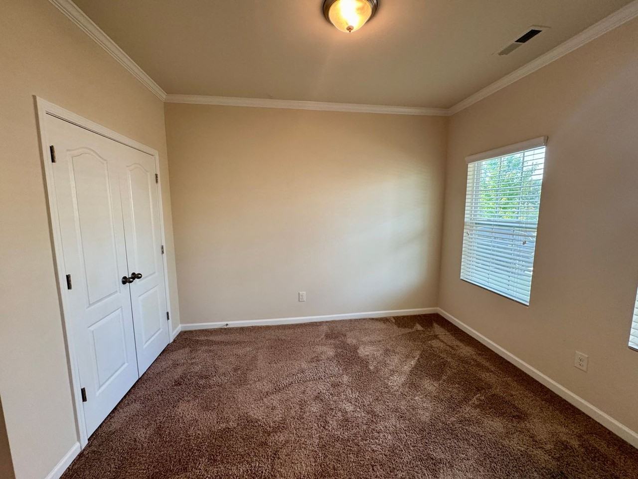 1580 Spring Blossom Trl - Photo 6 of 35