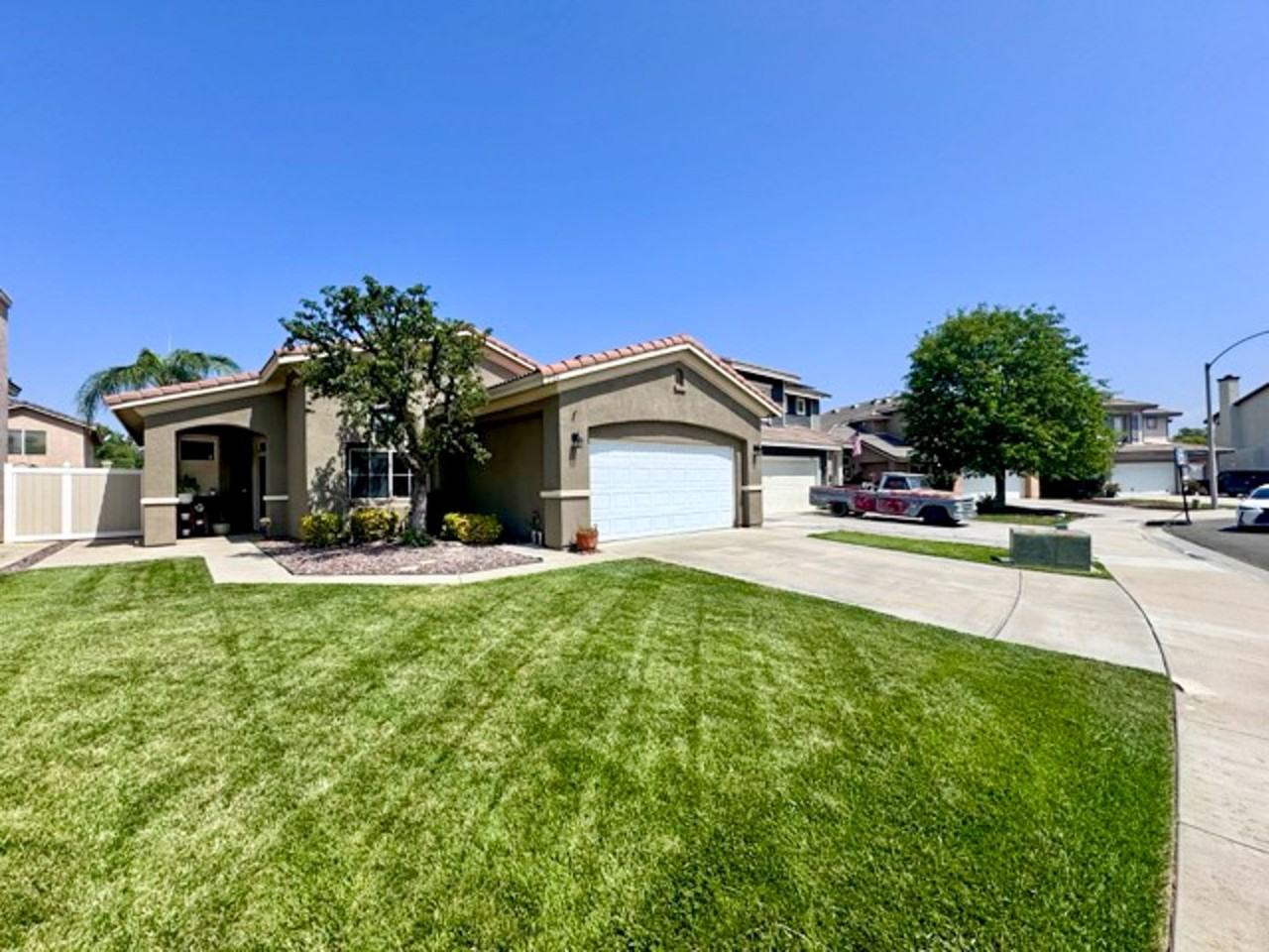 29164 Peridot Cir - Photo 3 of 45