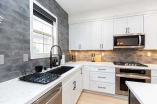 2650 Escala Cir - Photo 1 of 1