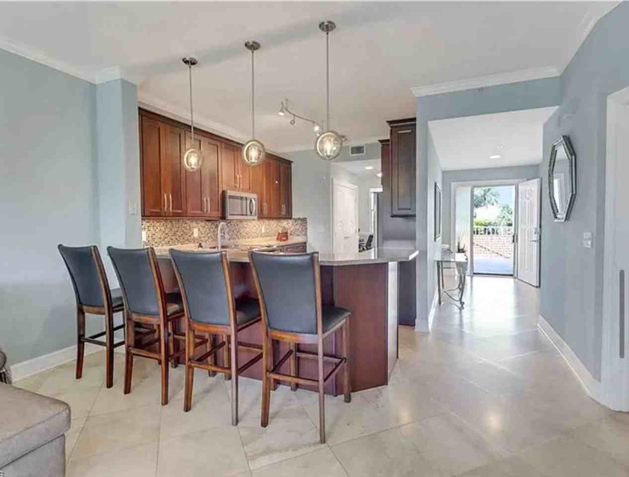 4650 Yacht Harbor Dr - Photo 6 of 24