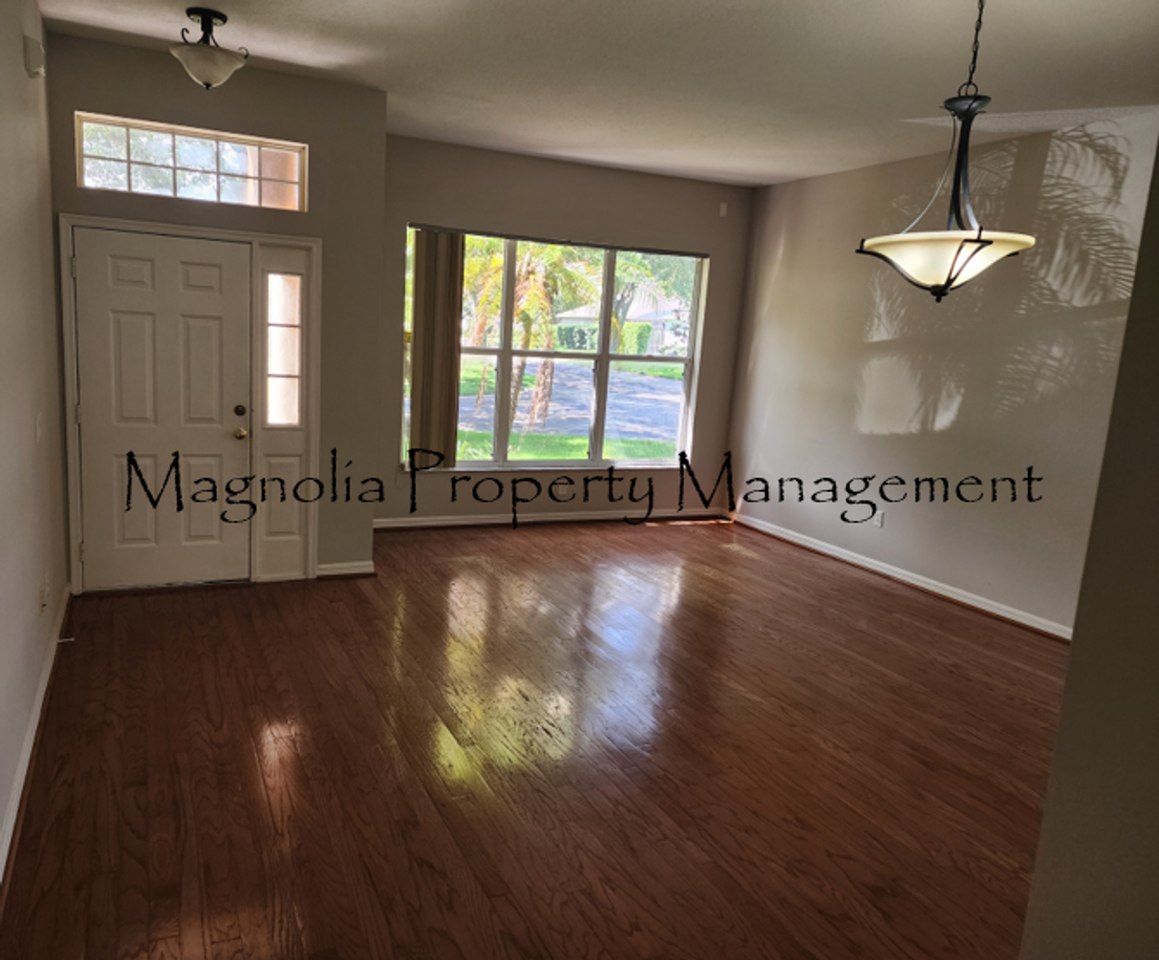 1151 Chessington Cir - Photo 3 of 32