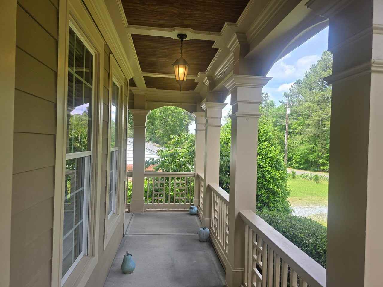 1024 Horseshoe Rd - Photo 2 of 30