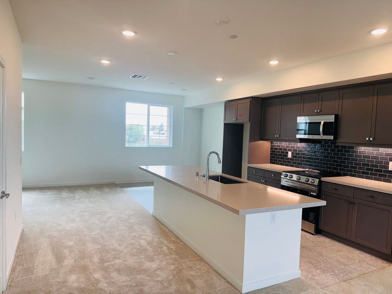 556 556 Via San Felipe - Photo 3 of 18