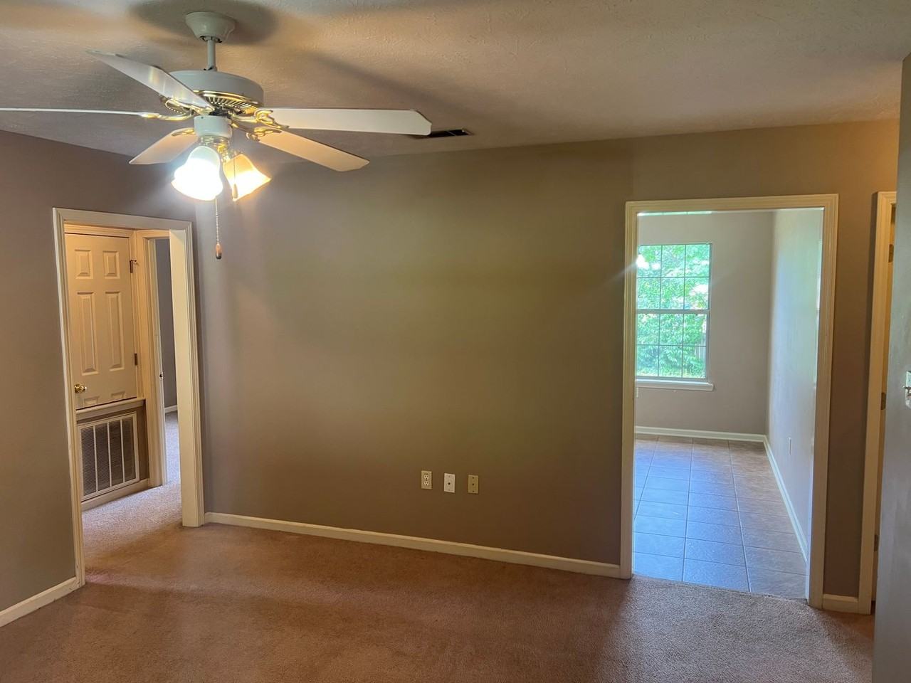 1510 Appalachain Dr - Photo 3 of 11