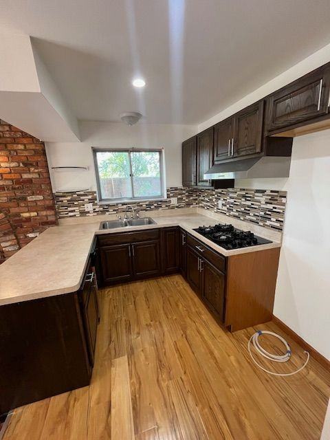 27030 Berkshire Dr - Photo 5 of 21