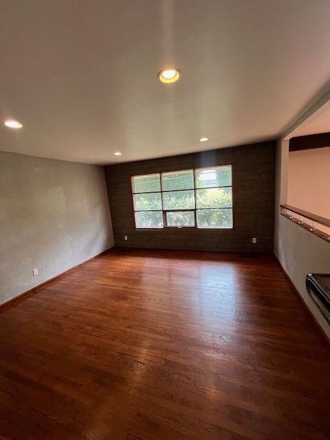 27030 Berkshire Dr - Photo 6 of 21