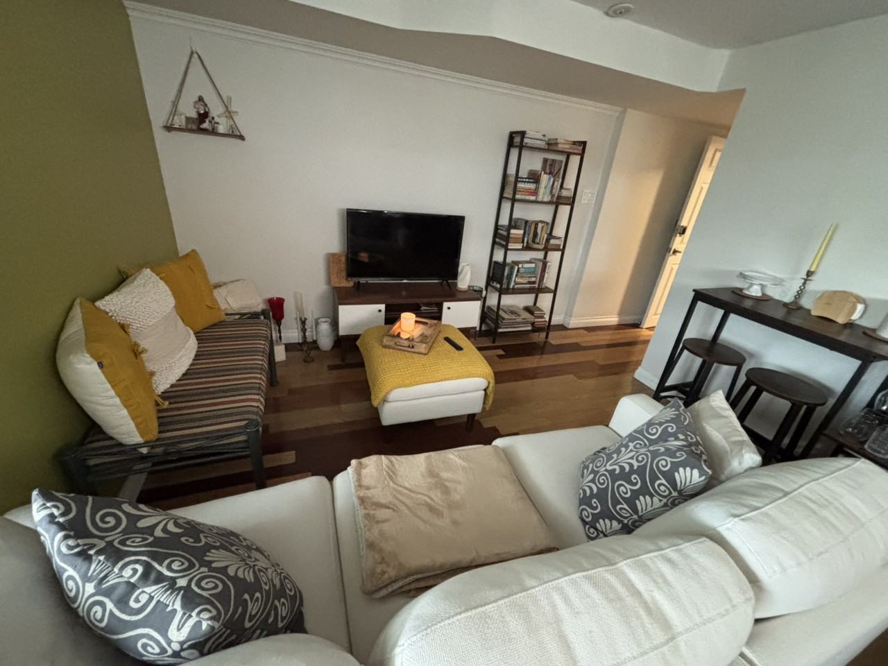 28 Jellicoe Ave - Photo 2 of 23