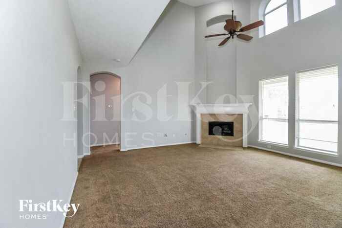 107 Northbay Ct - Photo 2 of 15