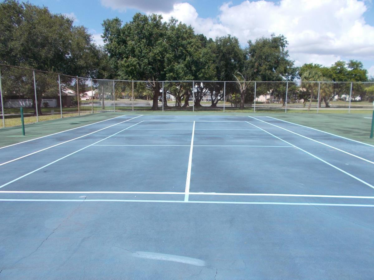 4261 Island Cir #NA - Photo 2 of 16