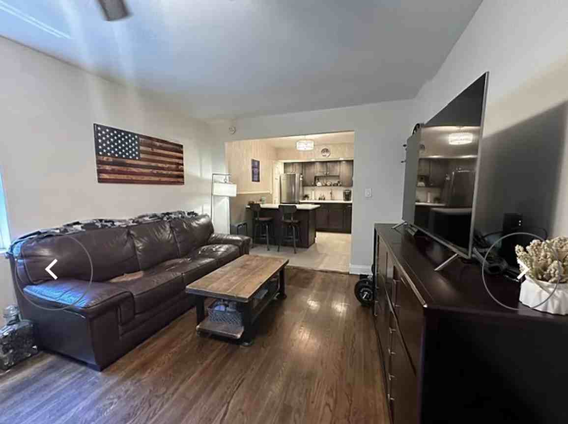 145 72nd St #E4 - Photo 5 of 13