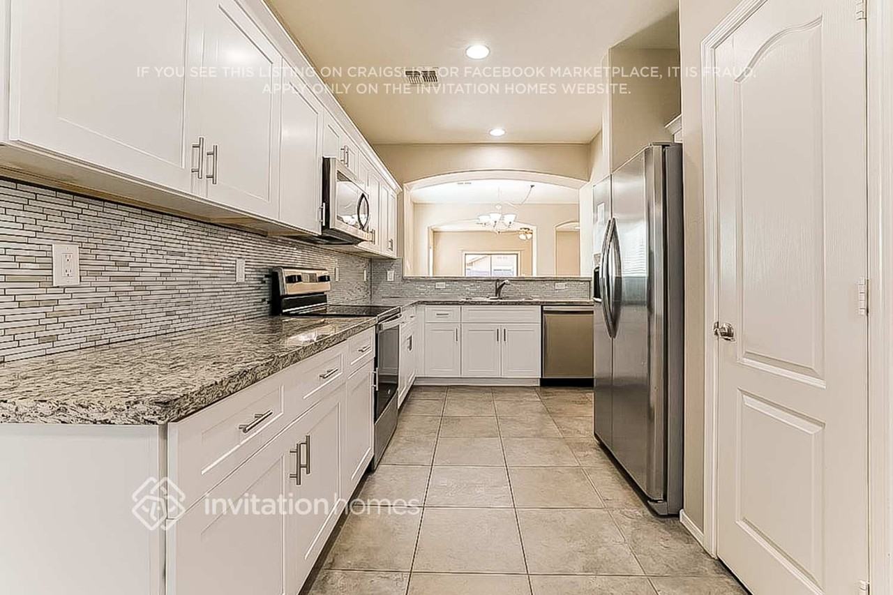 1683 W Matthews Dr - Photo 6 of 17
