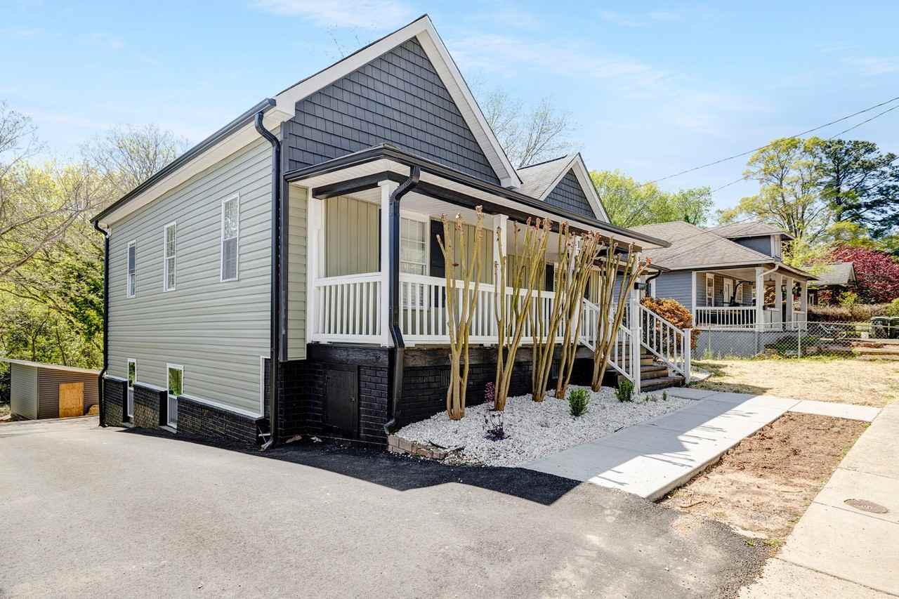 178  Cabarrus Avenue East - Photo 2 of 9