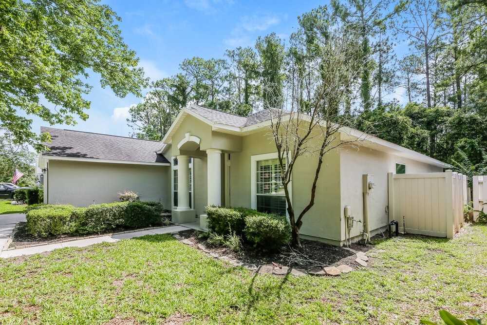 923 Mystic Harbor Dr - Photo 3 of 16