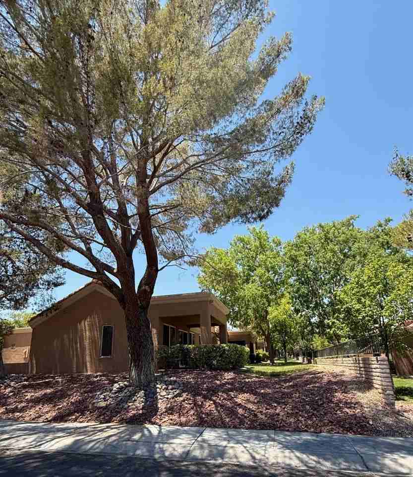 8524 Willowrich Dr - Photo 5 of 17