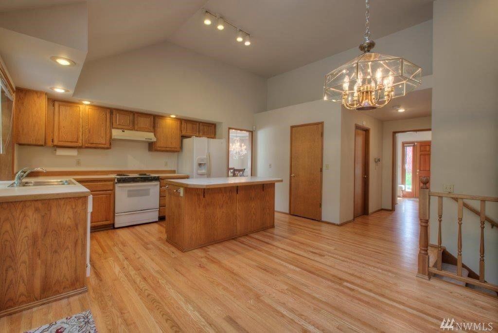 10324 Se 210th Pl #NA - Photo 7 of 20