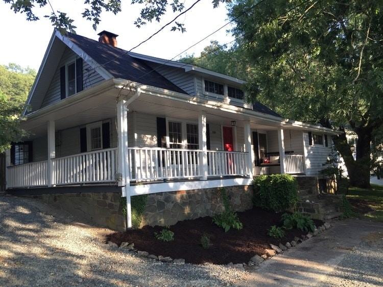 509 Hodges Gap Road - Photo 2 of 8