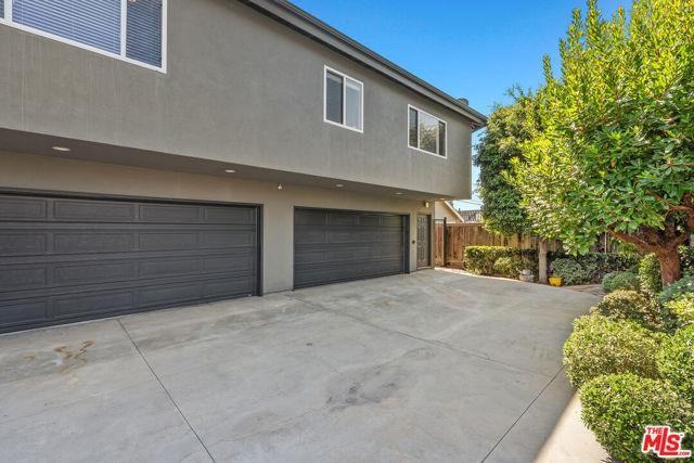 4038 Rosabell St - Photo 2 of 5