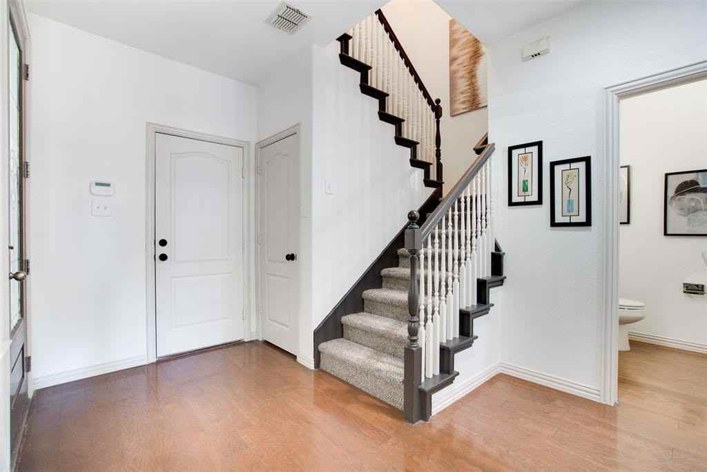 641 Gray Stone Ln - Photo 6 of 36