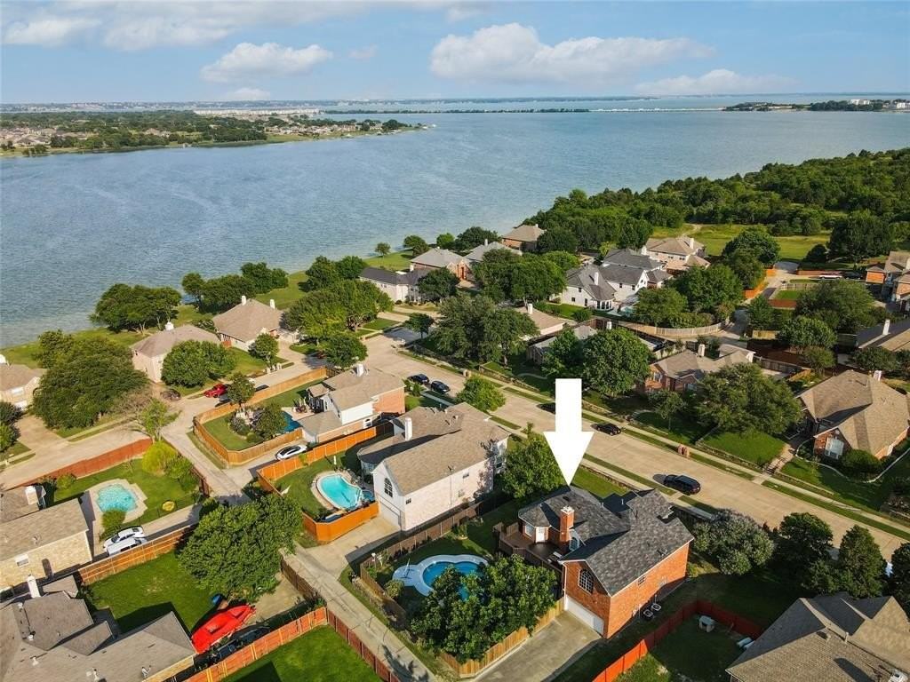 5205 Panama Drive - Photo 7 of 40