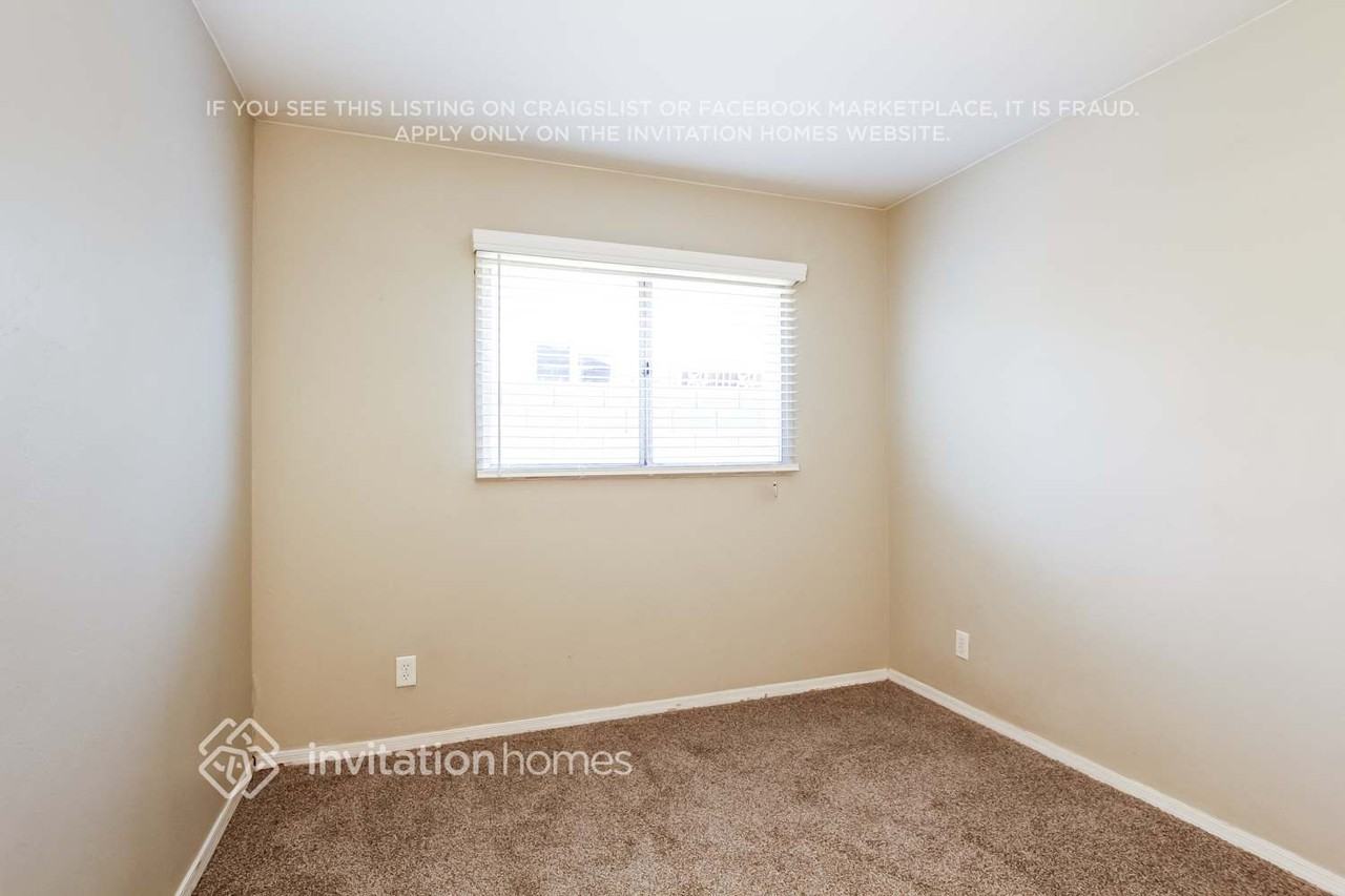 3225 S Albert Ave - Photo 5 of 11