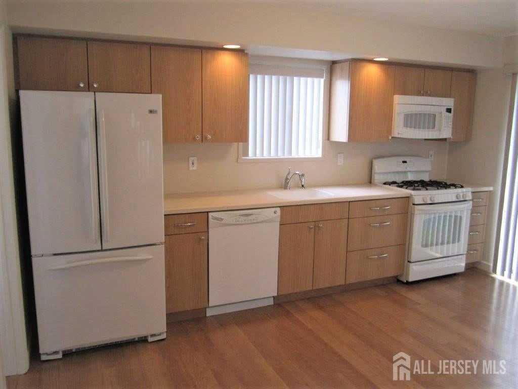 46 Ironwood Ct - Photo 2 of 20