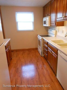 500 Brunswick Dr - Photo 3 of 13