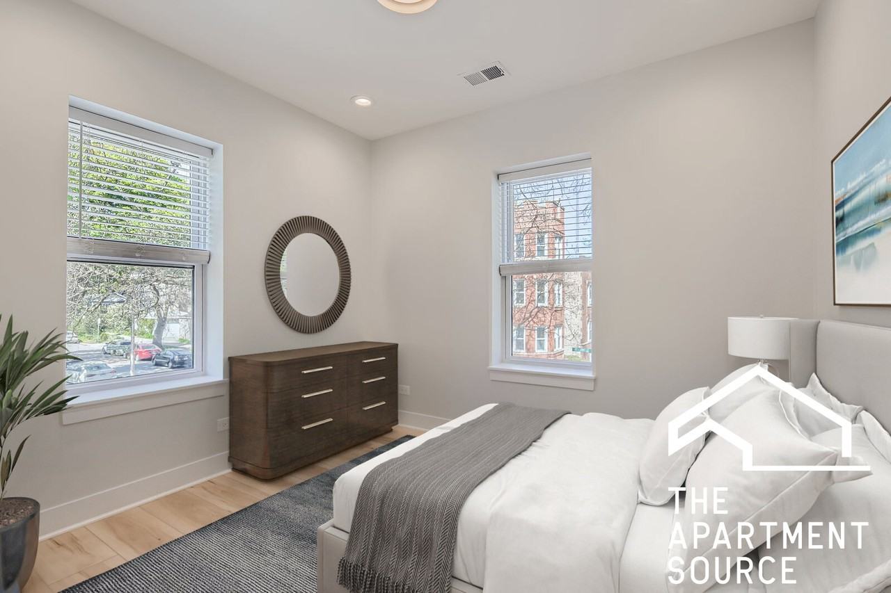 5014 N Rockwell St #1N - Photo 7 of 21