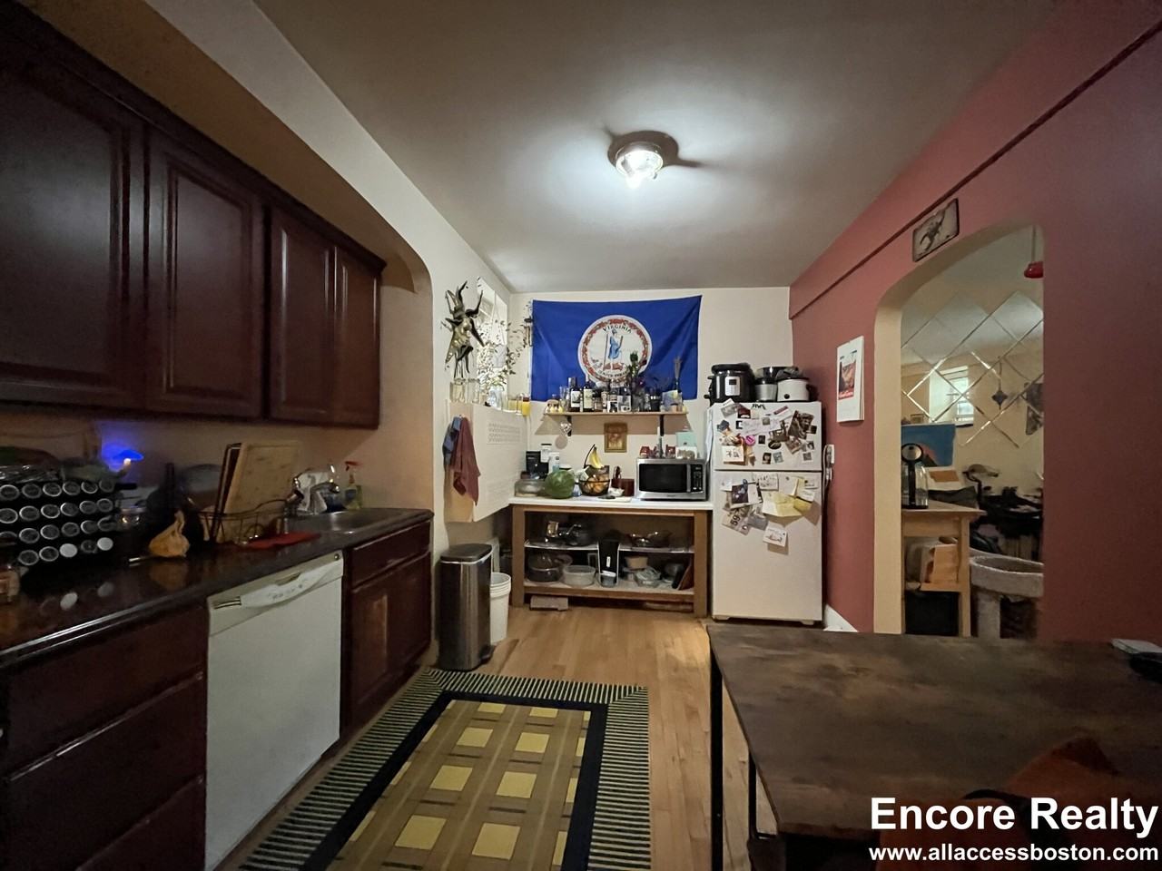 1555 Beacon St #1 - Photo 5 of 35