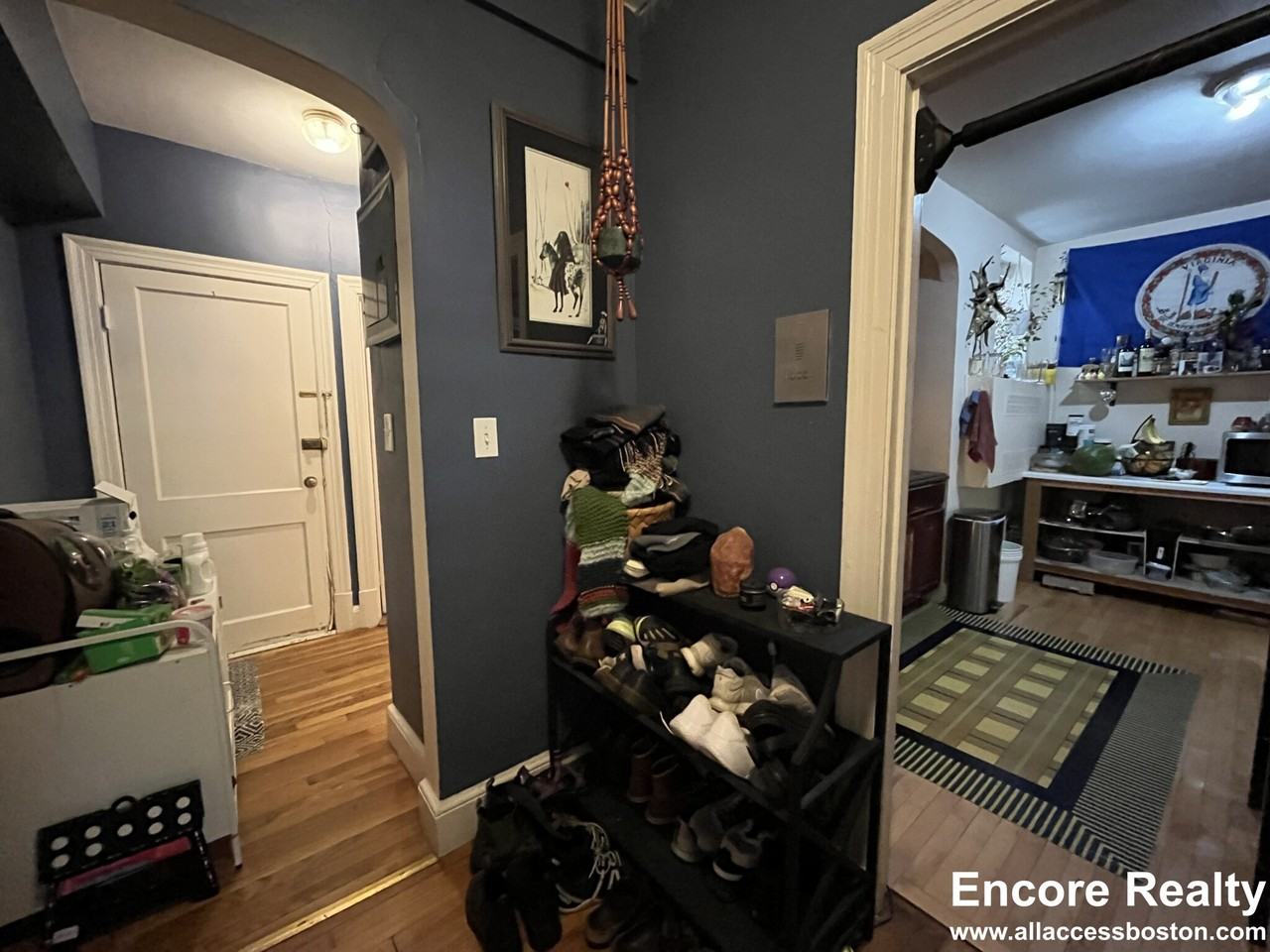 1555 Beacon St #1 - Photo 6 of 35