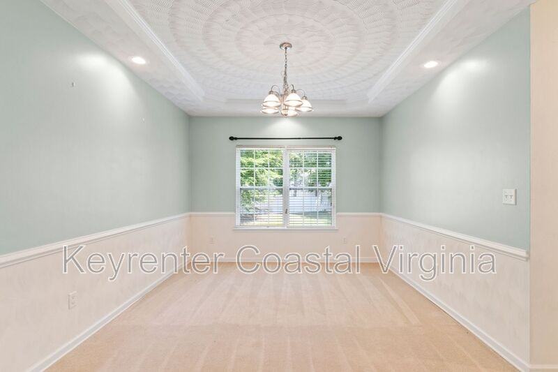 16221 Farah Ct - Photo 6 of 15