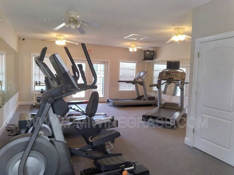 25 Courtyard Way - Photo 6 of 42