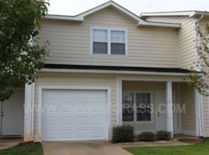 25 Courtyard Way - Photo 2 of 42