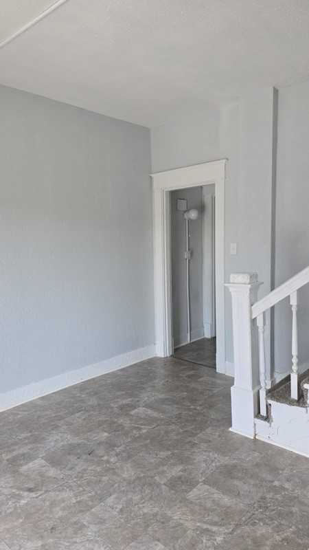 669 South 35th Street - Photo 6 of 11