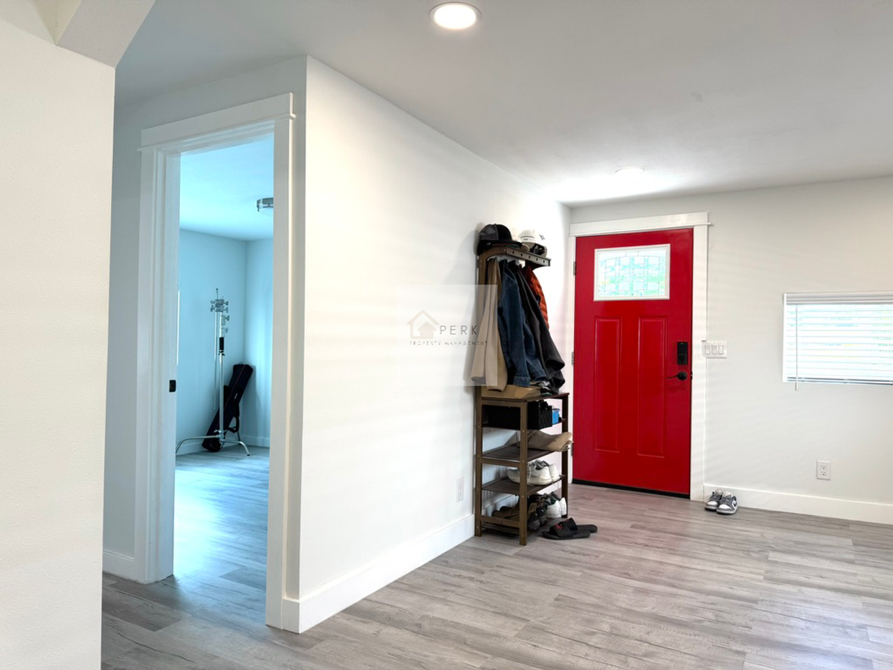 9300 9300 39th Ave S - South Beacon #A - Photo 7 of 23