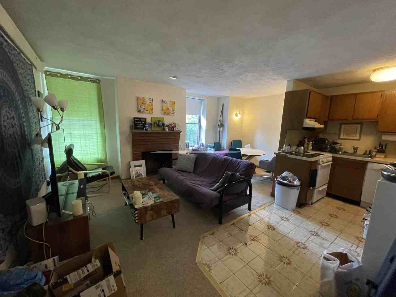 344 Market St #6 - Photo 6 of 24